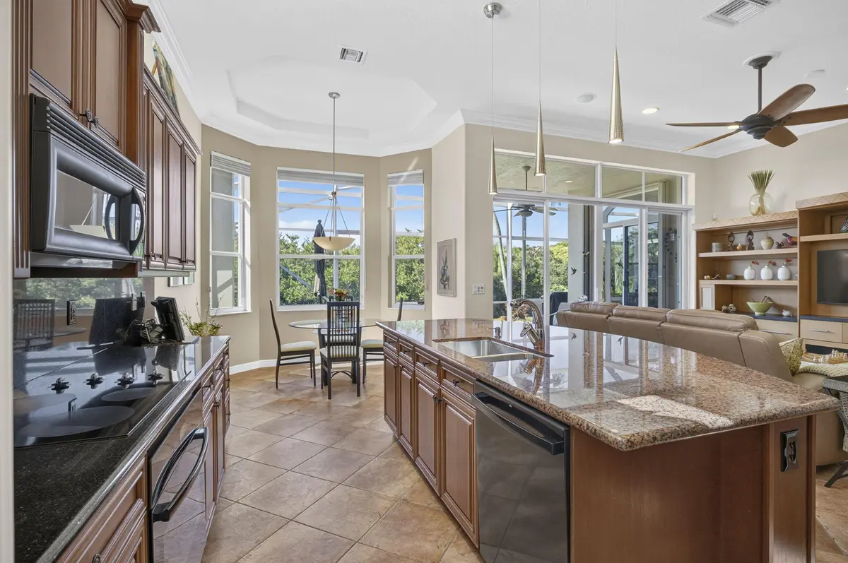 Abudance of Light in this Open Kitchen at 9902 Via Elegante, Wellington