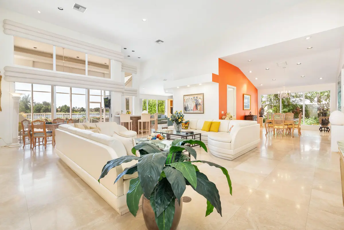 low-11 at 12 SUTTON Drive, Boynton Beach