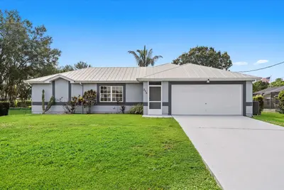 256 SW CHRISTMAS Terrace, Port St. Lucie – Single Family Residence for sale