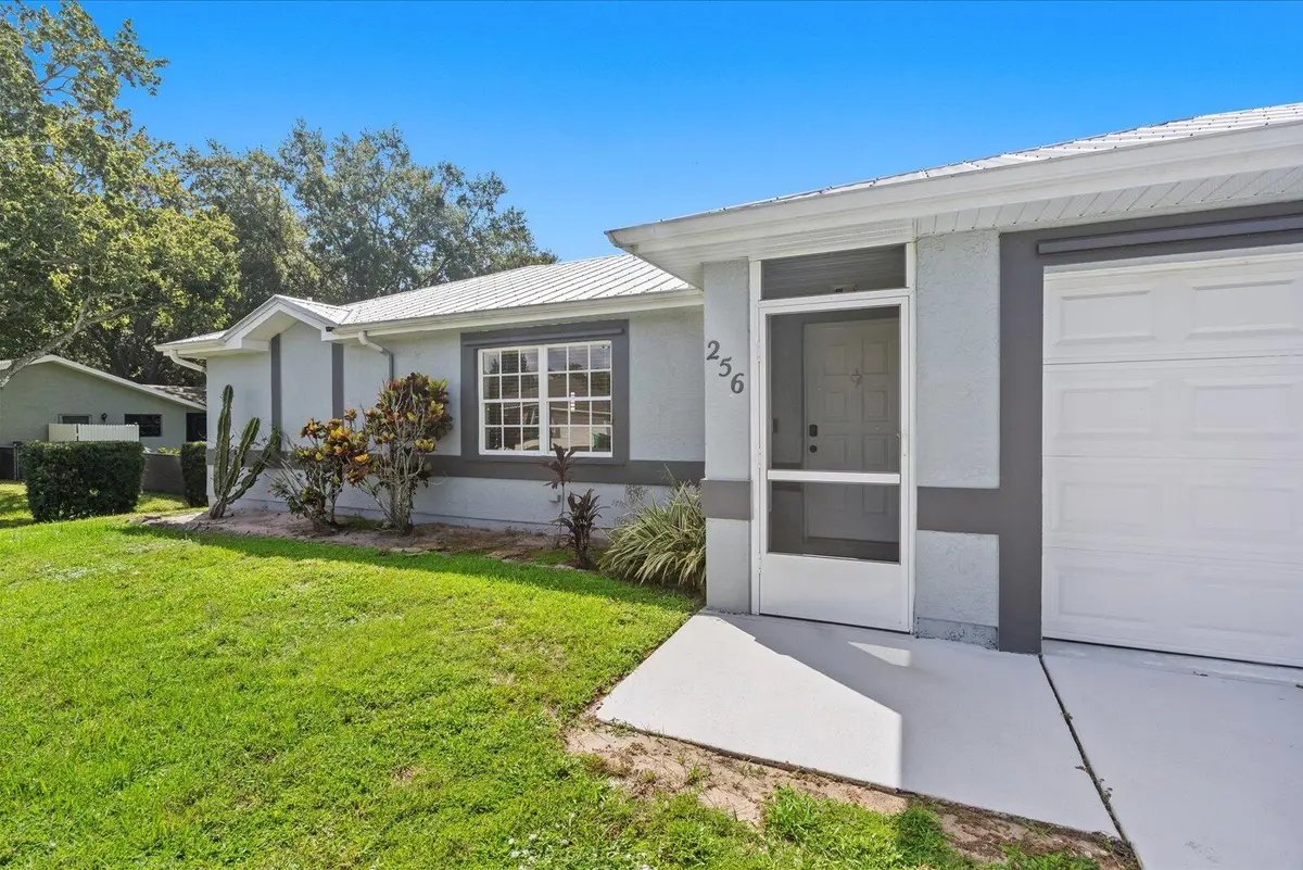 03-christmas in-32 at 256 SW CHRISTMAS Terrace, Port St. Lucie