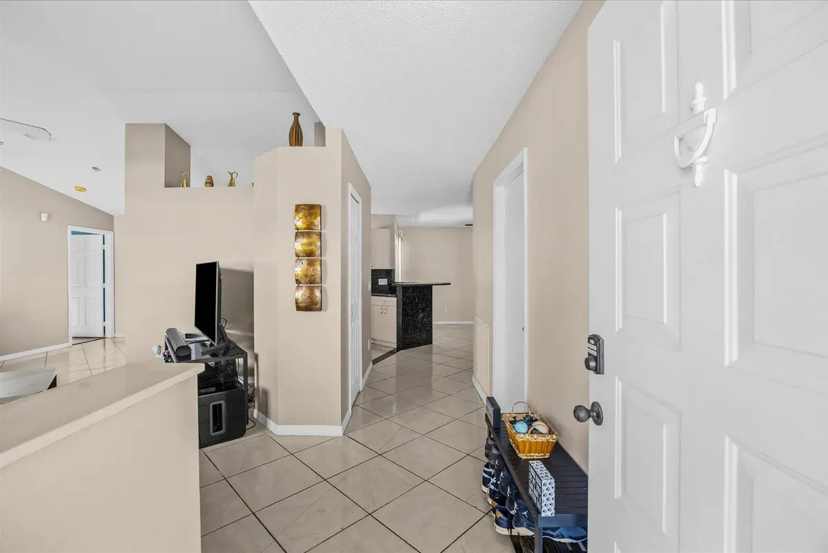 05-christmas in-12 at 256 SW CHRISTMAS Terrace, Port St. Lucie