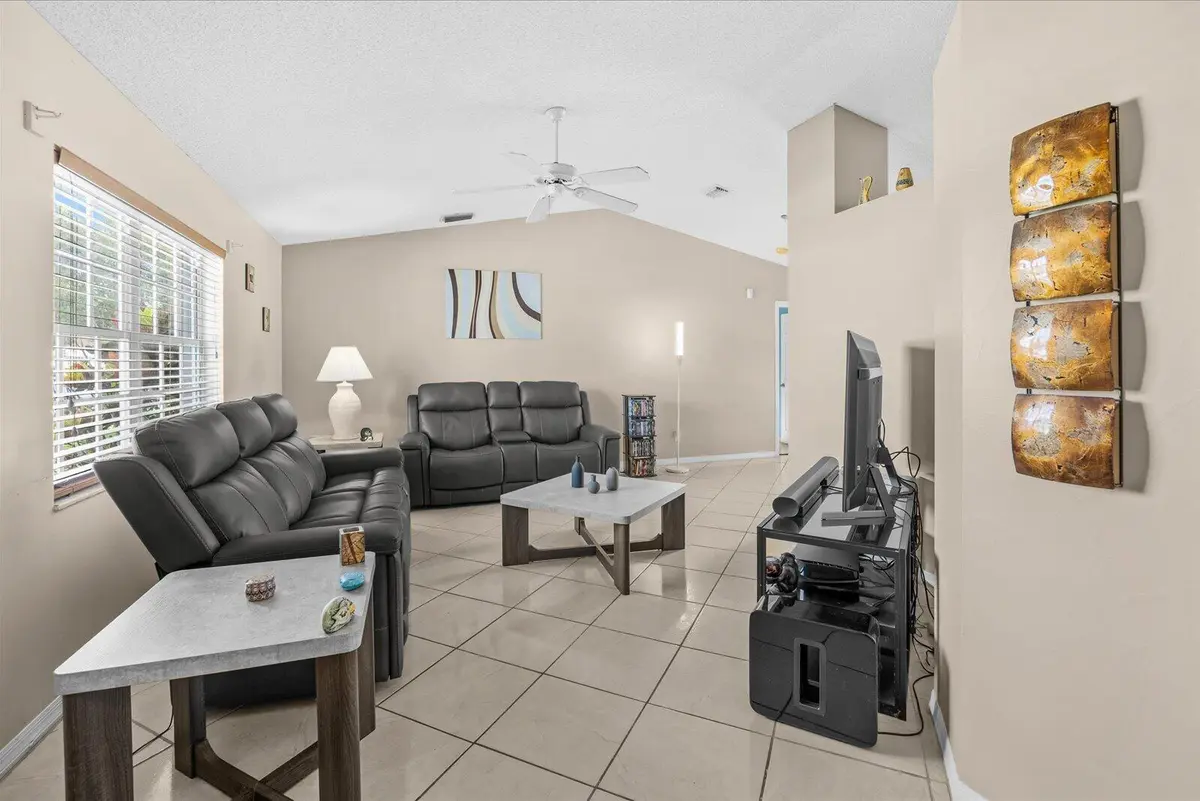 07-christmas in-13 at 256 SW CHRISTMAS Terrace, Port St. Lucie