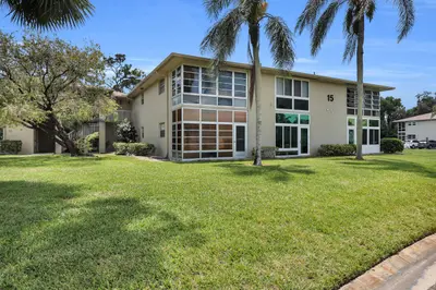 15 lake vista Trail 205, Port St. Lucie – Condominium for sale