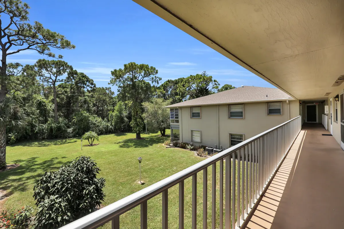 2_8p3a8729 at 15 lake vista Trail 205, Port St. Lucie