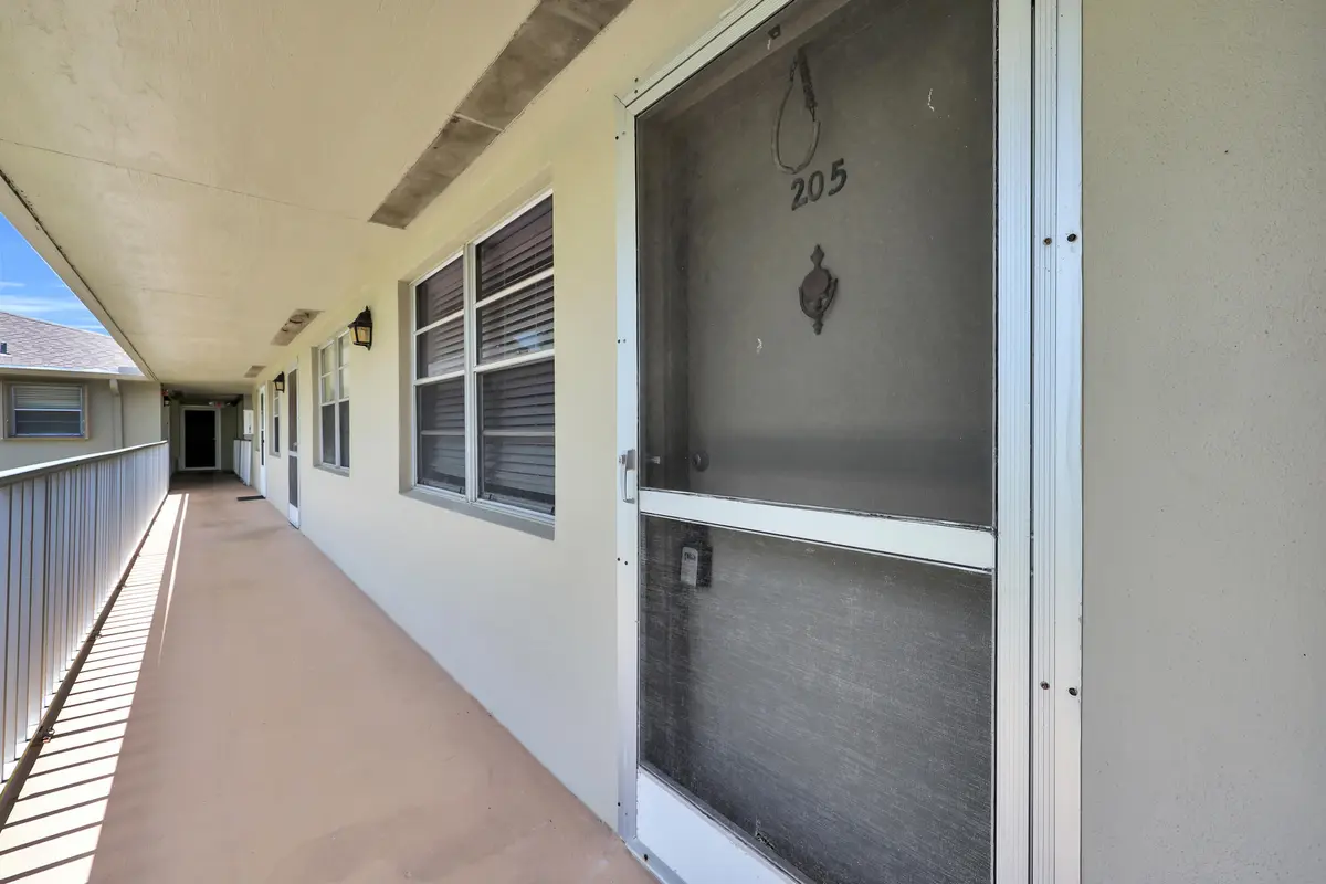 3_8p3a8723 at 15 lake vista Trail 205, Port St. Lucie
