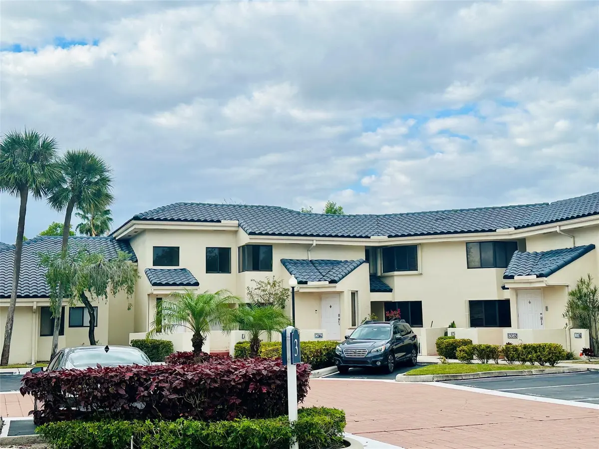 Photo 3 at 8142 NW 17th Manor, Plantation
