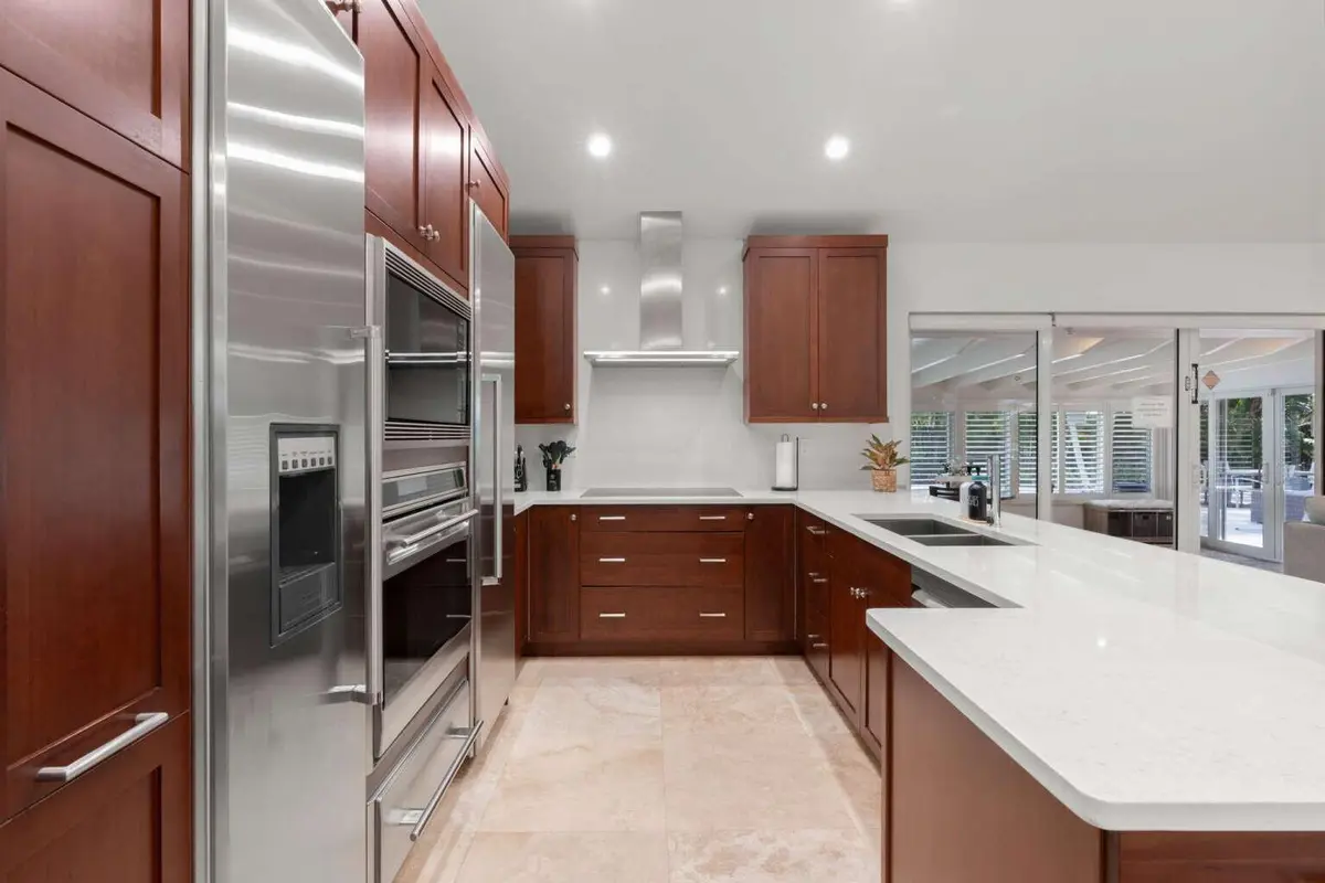 006_Taheri.6 at 2528 NE 26TH Terrace, Fort Lauderdale