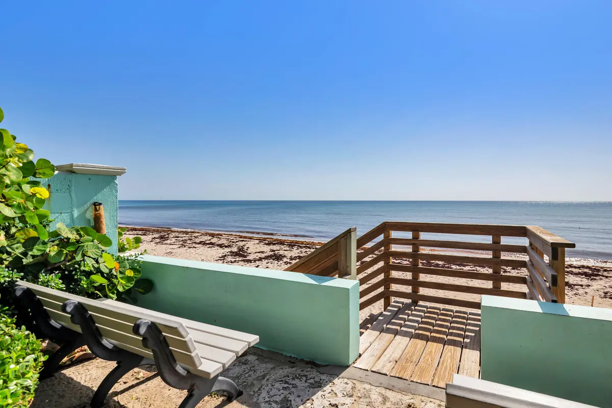 low-28 at 1161 N OCEAN Way, Palm Beach