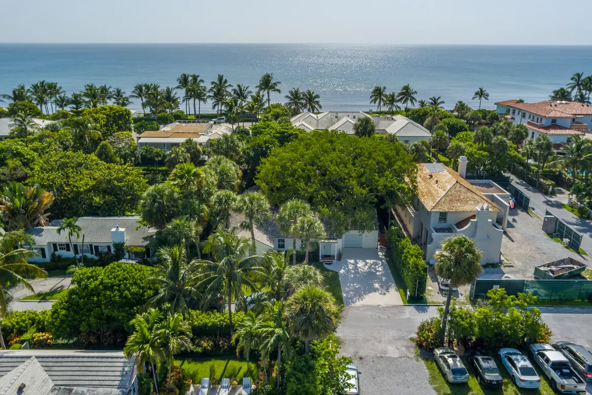 low-38 at 1161 N OCEAN Way, Palm Beach