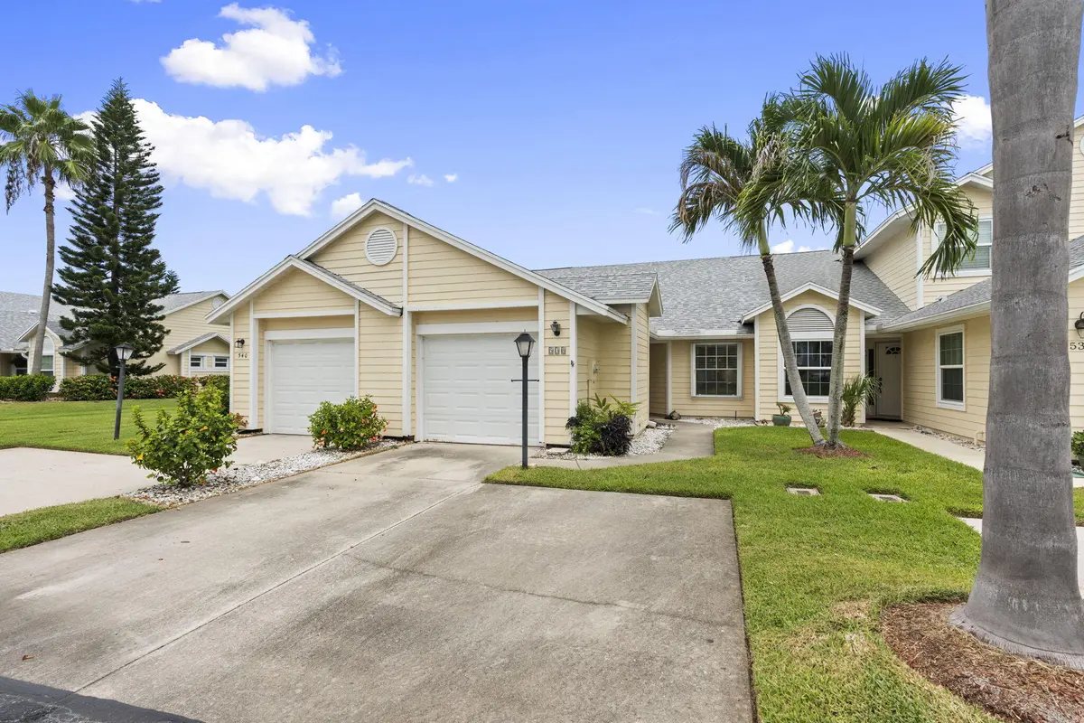 3-web-or-mls-DSC02002 at 538 9TH Place, Vero Beach