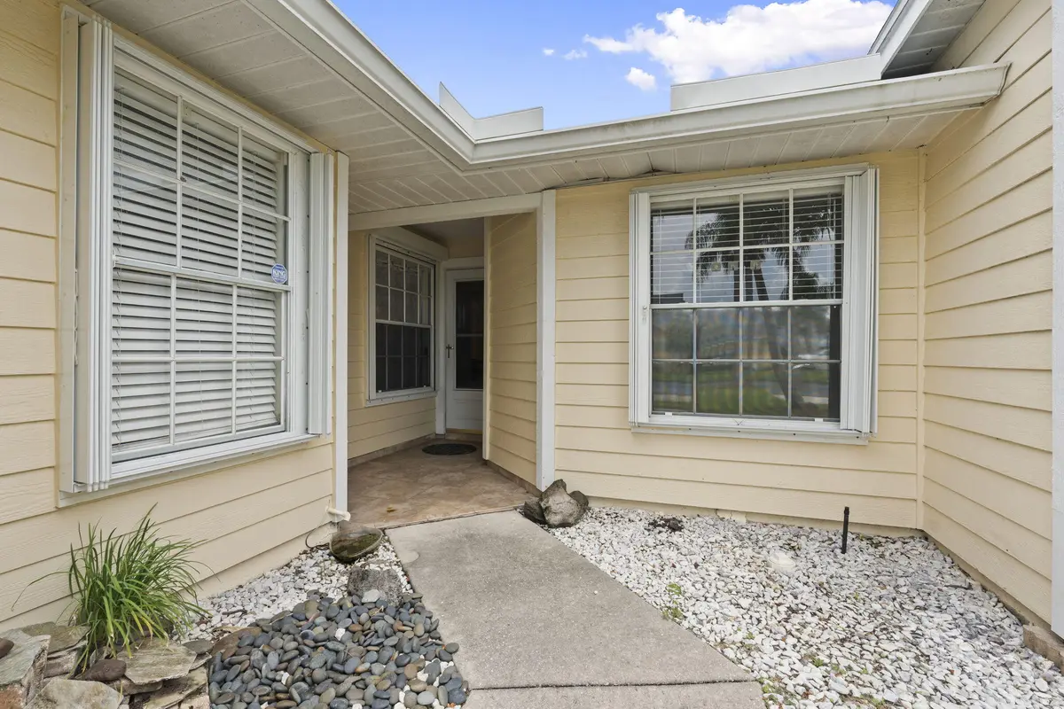 5-web-or-mls-DSC01993 at 538 9TH Place, Vero Beach