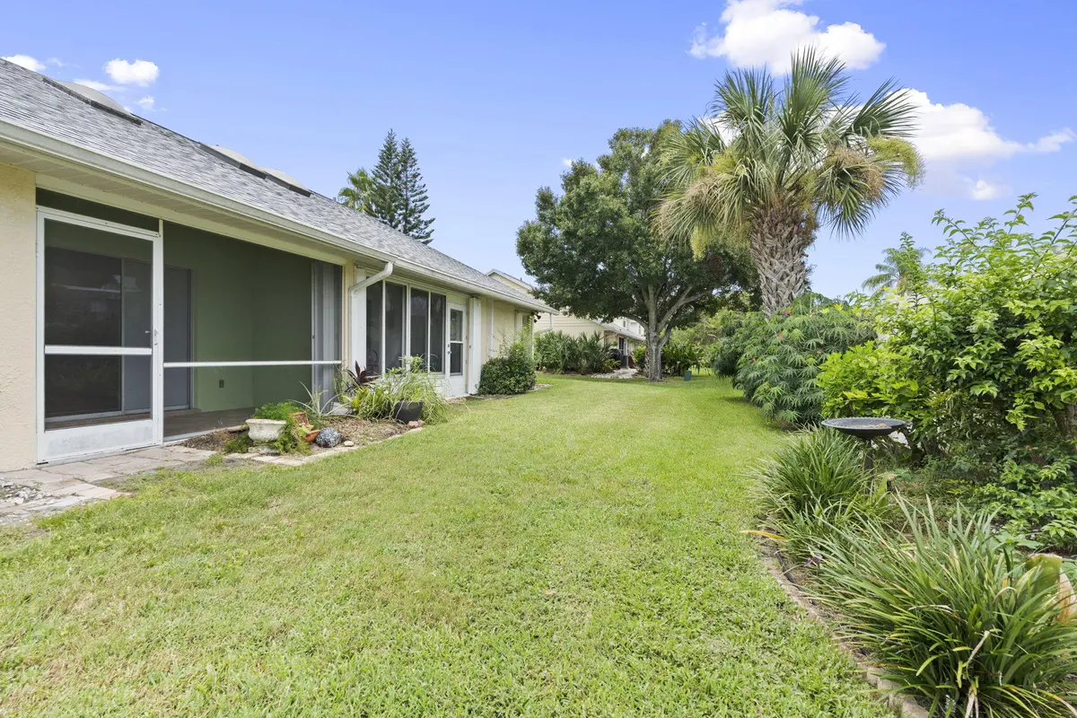 7-web-or-mls-DSC01982 at 538 9TH Place, Vero Beach