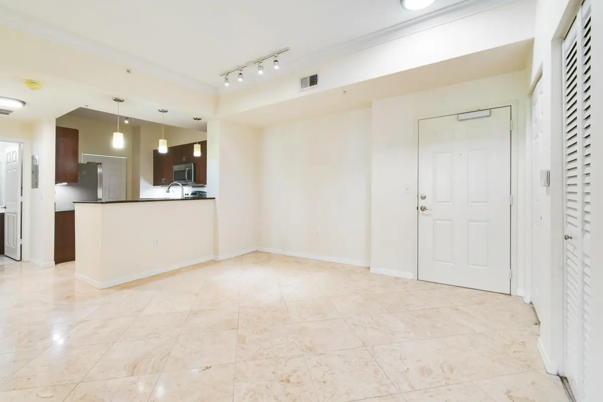 Dinning & Kitchen at 4905 Midtown Lane 2107, Palm Beach Gardens