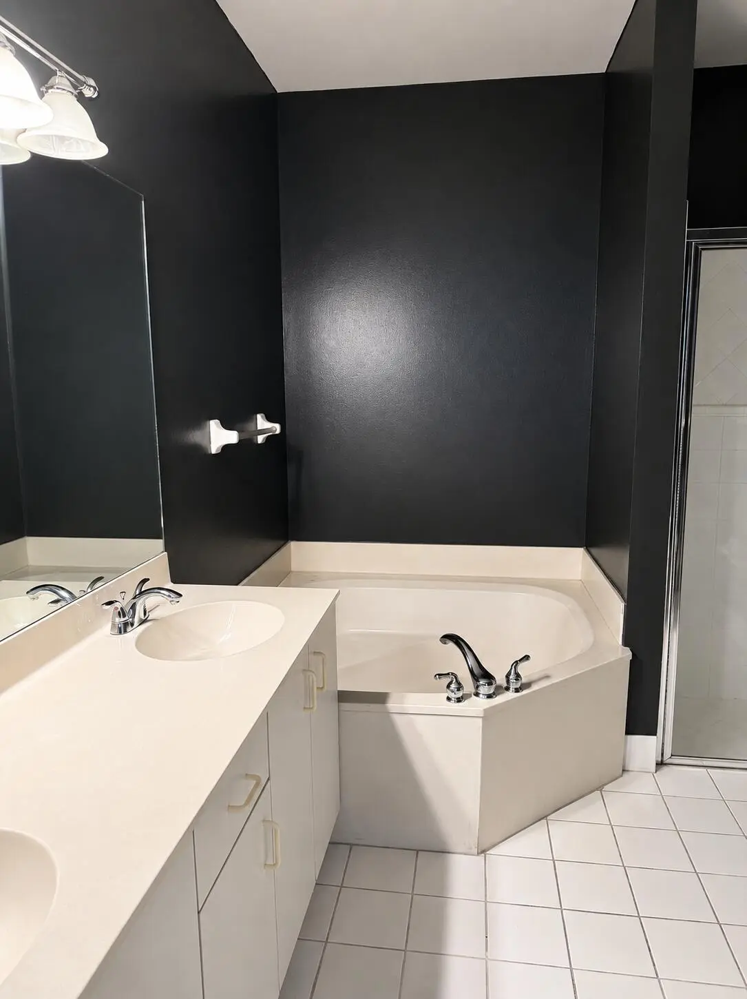 07EDB27D-3B11-45CA-B49A-993779B05EA5 at 2401 E Aragon Boulevard 5, Sunrise