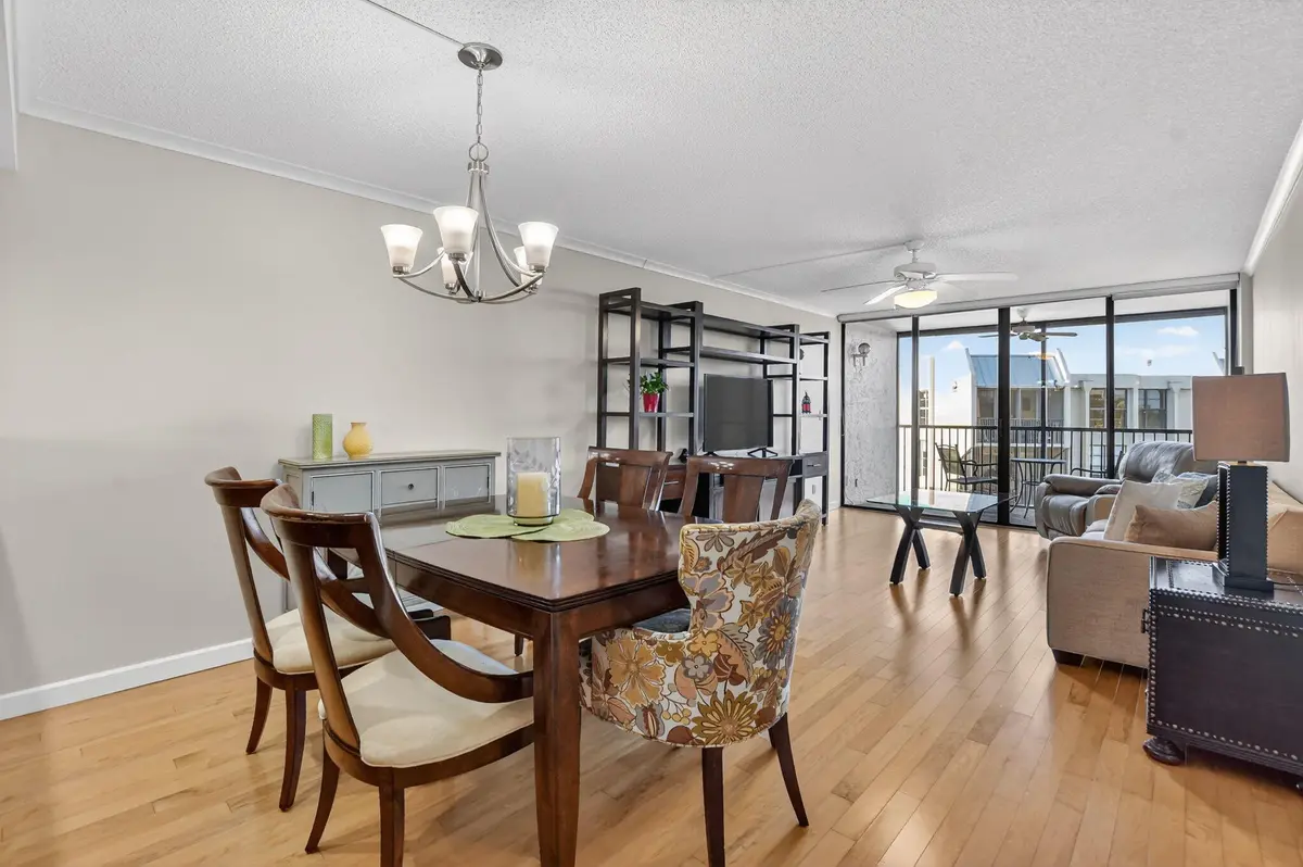 Dining/Living at 20 Royal Palm Way 602, Boca Raton