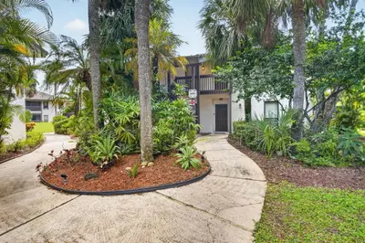 9292 Sabal Ridge Circle C, Boca Raton – Condominium for rent
