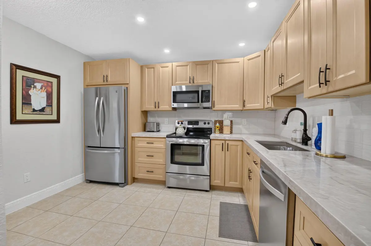 6-web-or-mls-DSC_0687 at 9292 Sabal Ridge Circle C, Boca Raton
