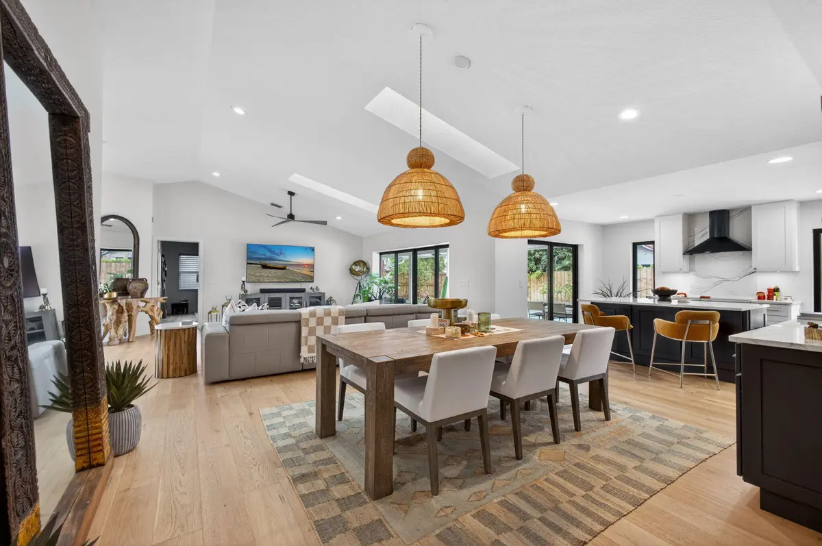 21-web-or-mls-038_5D1A8649 at 12897 LA ROCHELLE Circle, Palm Beach Gardens