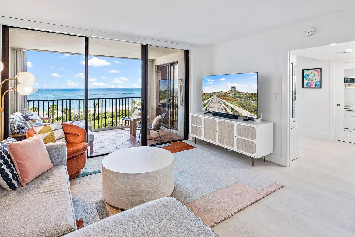 Living Space at 400 Ocean Trail Way 610, Jupiter