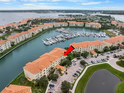 8 Harbour Isle Drive PH05, Fort Pierce – Condominium for rent