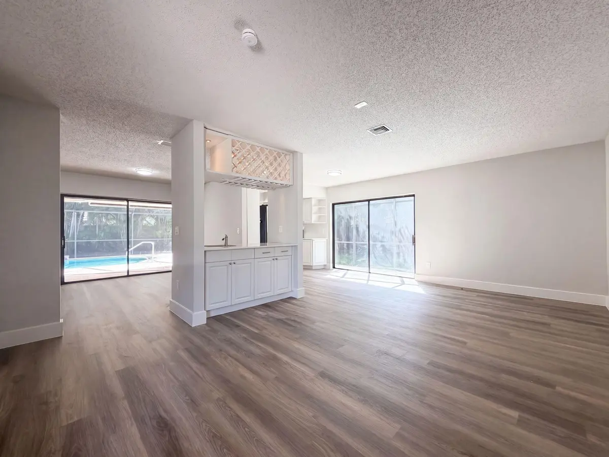 listing_6 at 888 Brightwood, Wellington