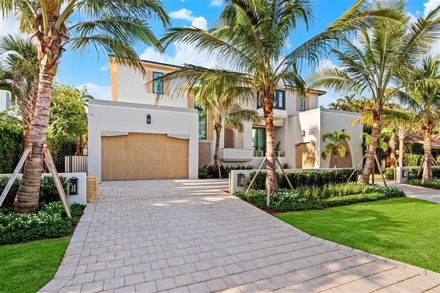 dash_FRONT_ANGLE_RIGHT at 1117 BEACH Drive, Delray Beach