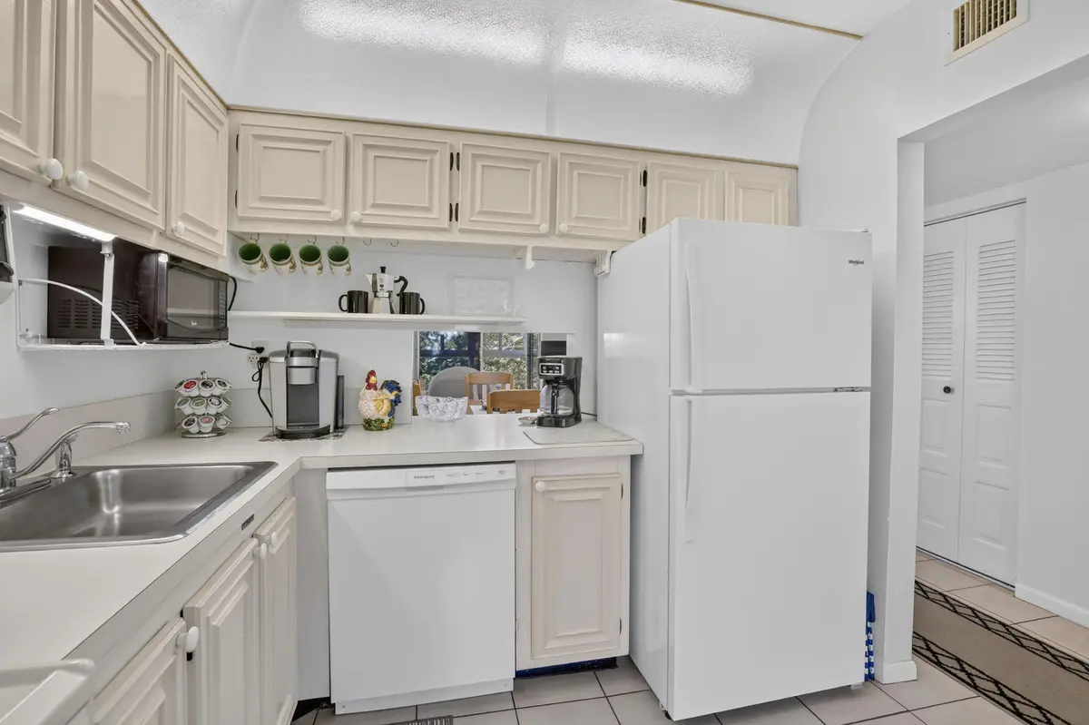 9-web-or-mls-_A7A4600 at 1103 NW 58th Terrace 420, Sunrise