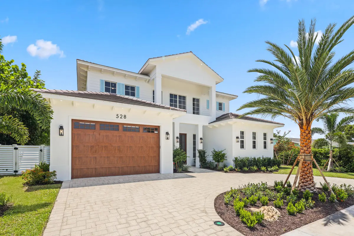 528 Kingfish - 1.jpg-FULL at 528 KINGFISH Road, North Palm Beach