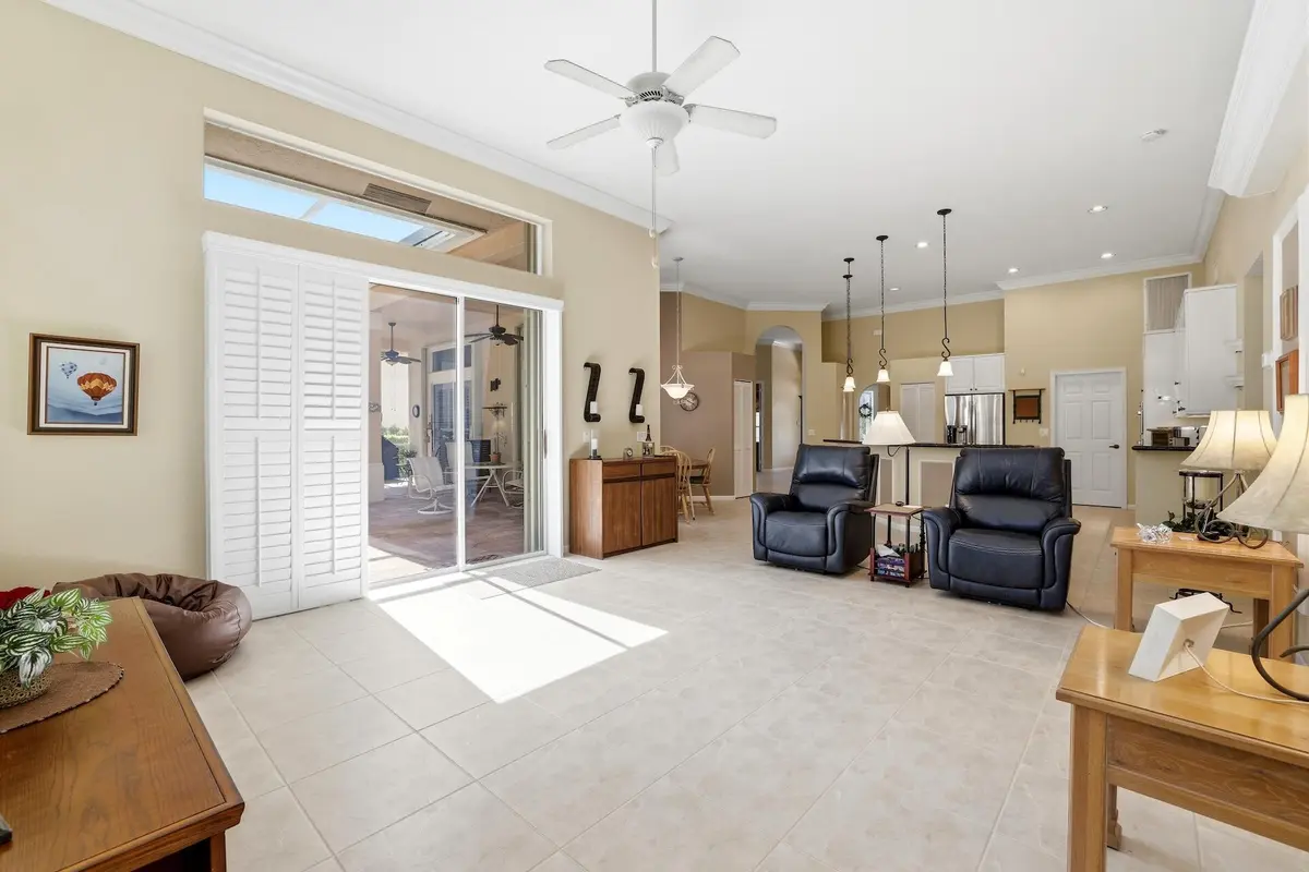 0H8A2030 at 606 CYPRESS GREEN Circle, Wellington
