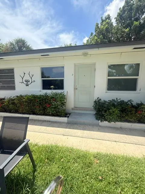 IMG_6001 at 2060 NE 1ST Street 9, Deerfield Beach