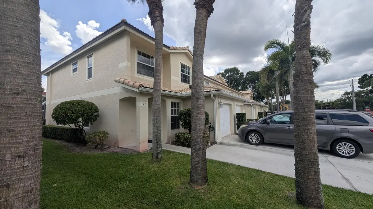 WhatsApp Image 2026-06-15 at 15.25.03 (2 at 346 Timberwalk Trail, Jupiter