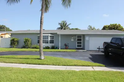 8571 NW 24th Court, Sunrise – leased
