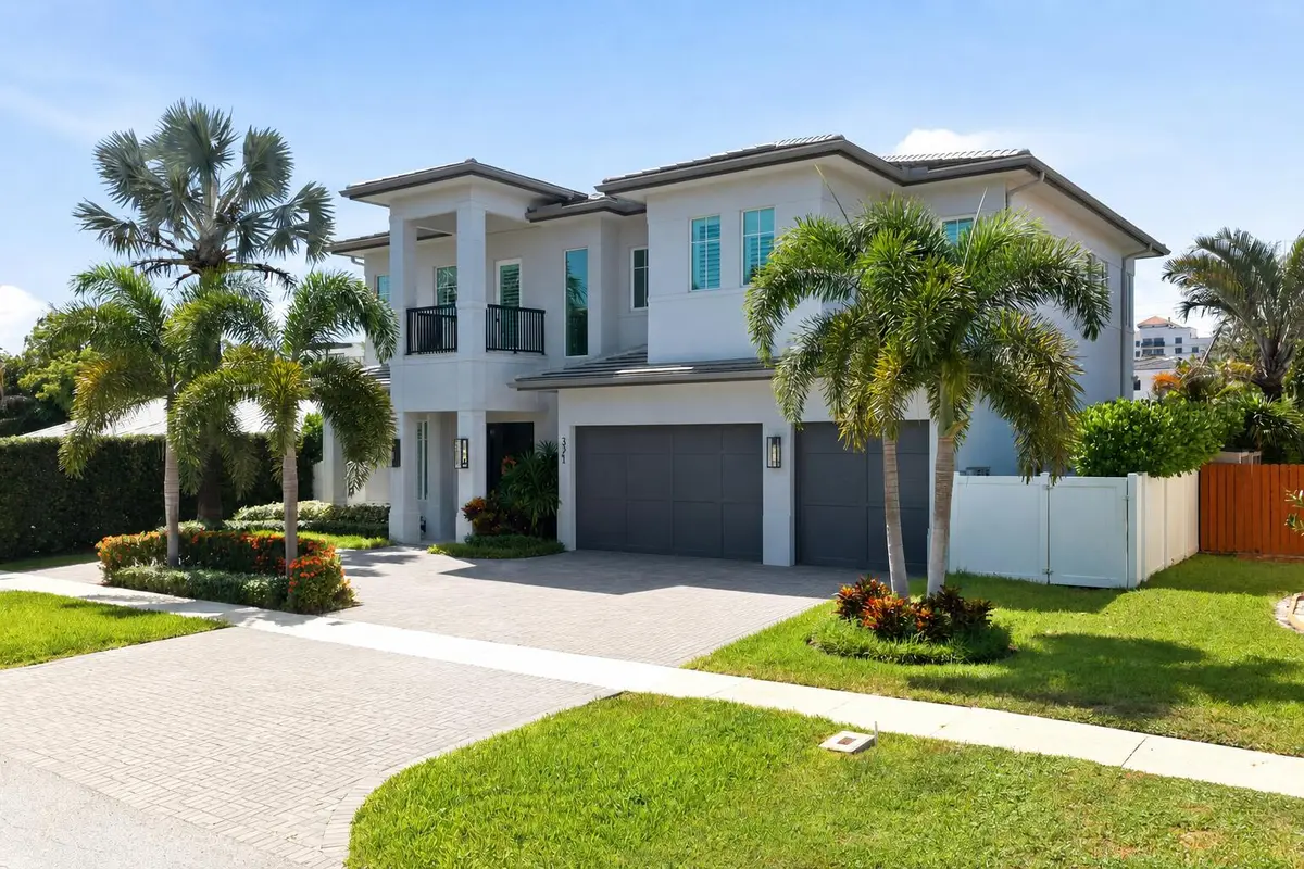 DJI_20260817111642_0105_D-POD-REMOVED at 334 NE 3RD Court, Boca Raton