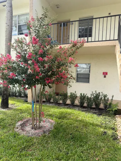 150 Lake Meryl Drive 247, West Palm Beach – Condominium for sale