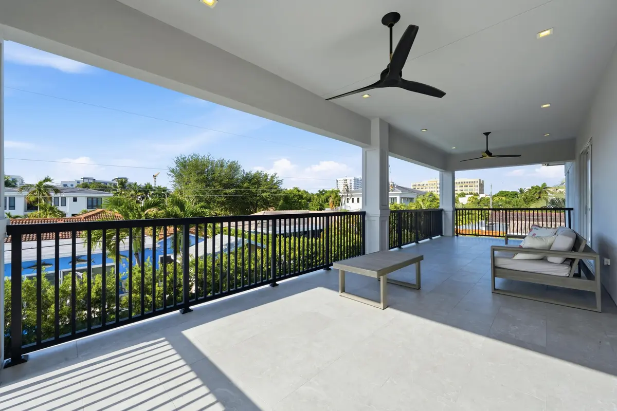 DSC_4845 at 334 NE 3RD Court, Boca Raton