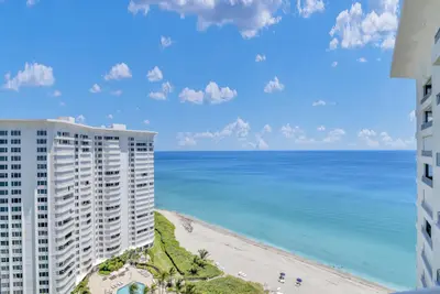 550 S Ocean Boulevard 2105, Boca Raton – Condominium for rent