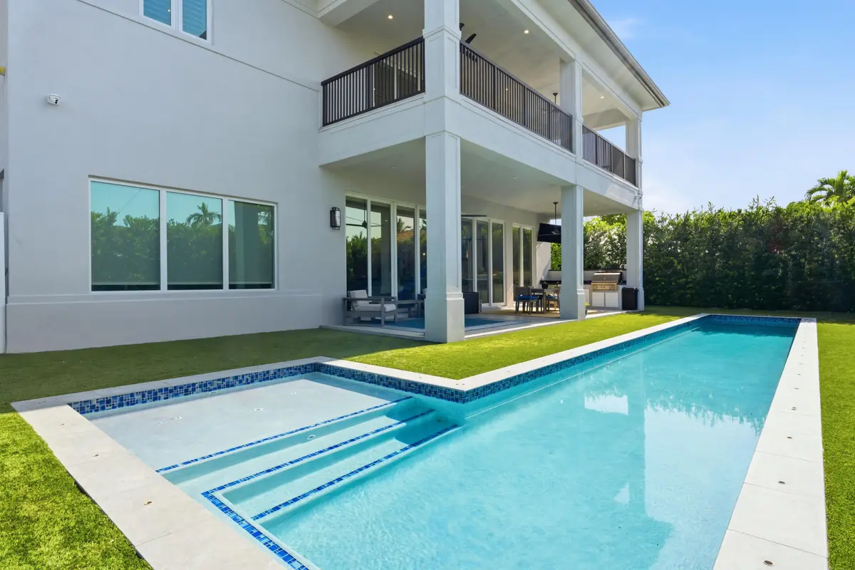DSC_4907 at 334 NE 3RD Court, Boca Raton