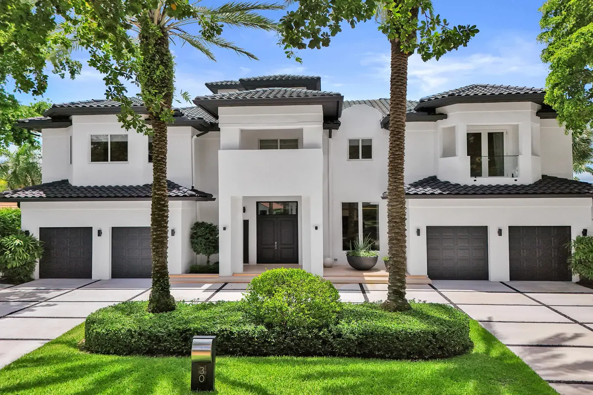 DJI_20260807130224_0725_D at 30 S COMPASS Drive, Fort Lauderdale