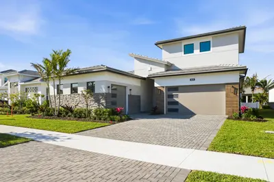 9525 St Germain Drive, Palm Beach Gardens – Single Family Residence for sale