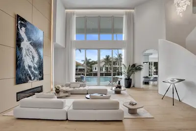 30 S COMPASS Drive, Fort Lauderdale – Single Family Residence for sale