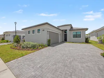 8623 SW CANTANTE Way, Port St. Lucie – Single Family Residence for sale