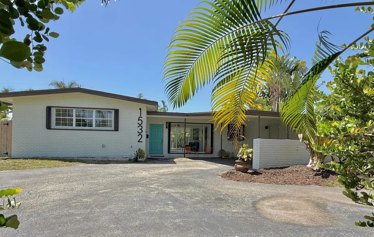 IMG_4984 4 at 1532 NE 27TH Drive, Wilton Manors