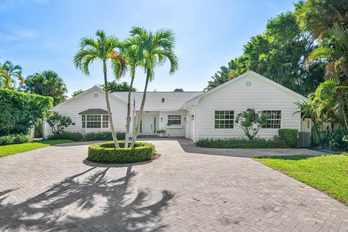 Front at 5555 N Ocean Boulevard, Ocean Ridge