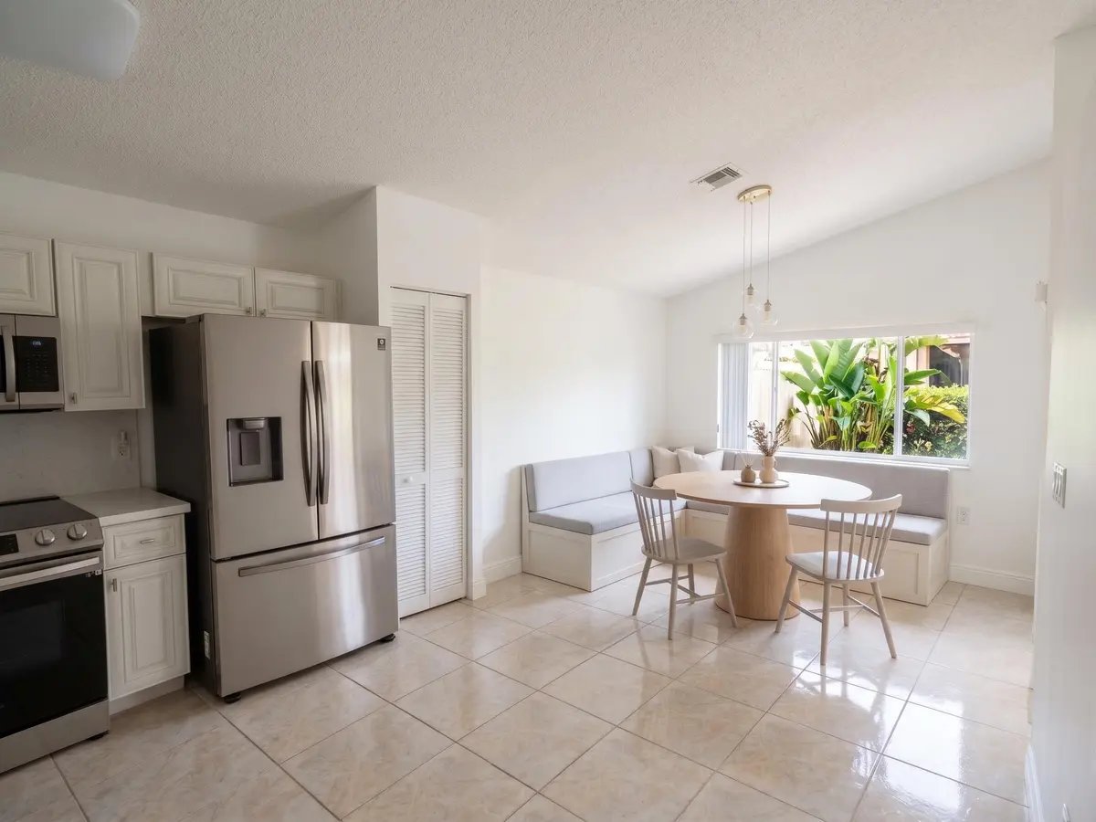 17904 SW 1st Street, Pembroke Pines, FL – photo 3
