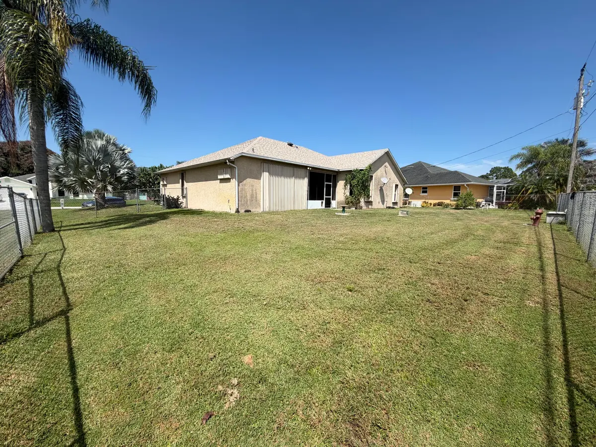 REAR OF HOUSE at 606 SE STOW Terrace, Port St. Lucie