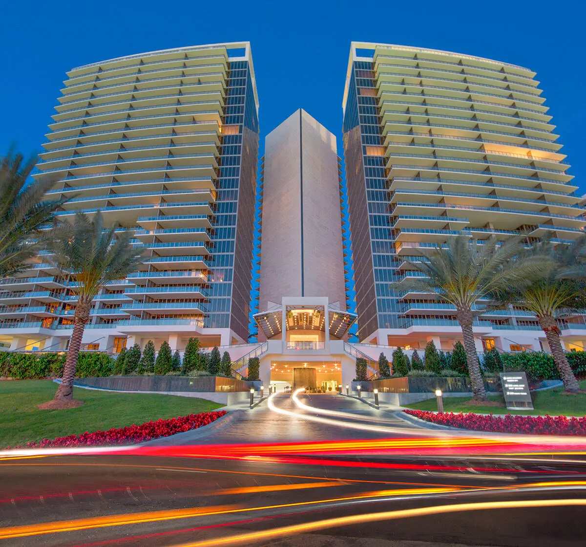 z10 at 9705 Collins Avenue 1905N, Bal Harbour