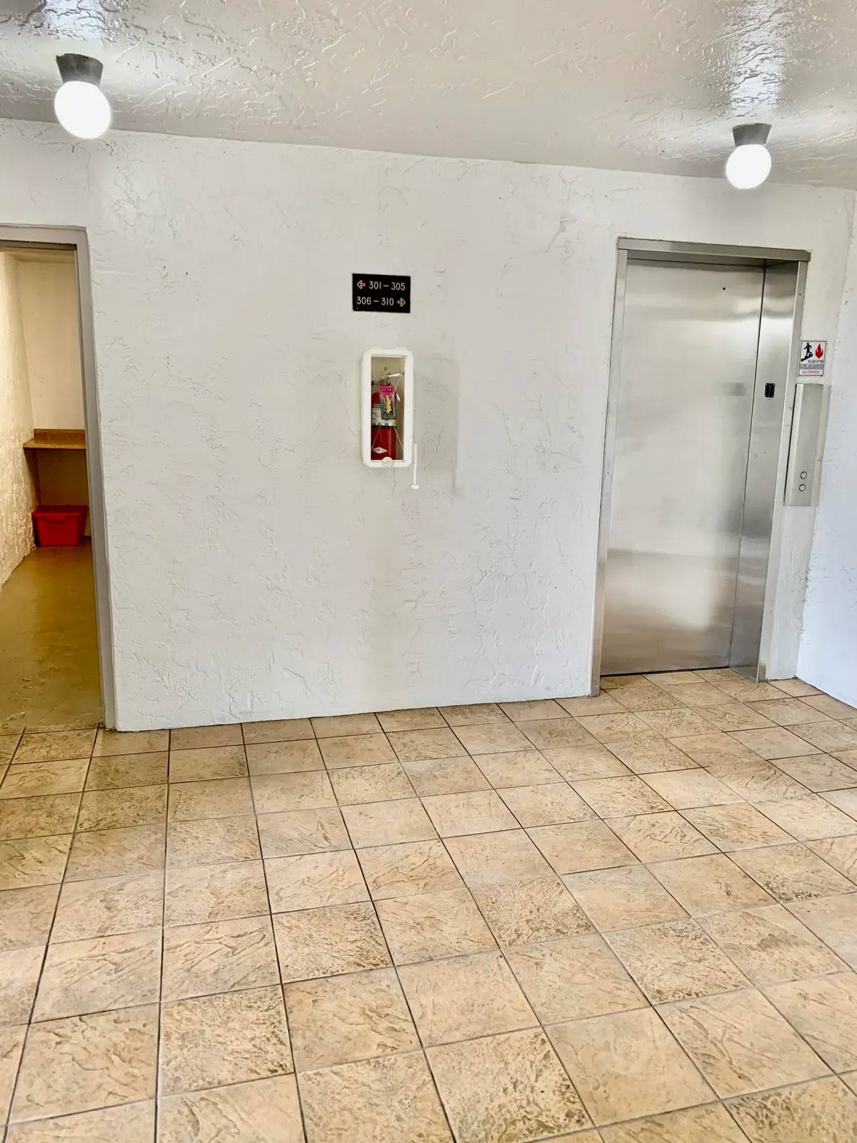 Undetermined at 3100 W ROLLING HILLS Circle 309, Davie