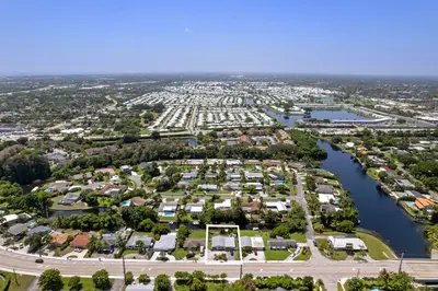 1054 OLD BOYNTON Road, Boynton Beach – Single Family Residence for sale