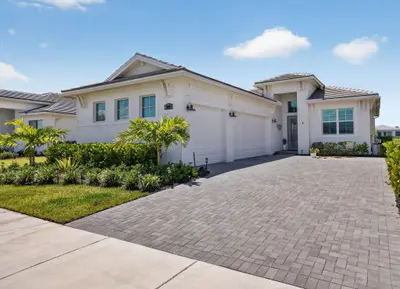 8605 SW CANTANTE Way, Port St. Lucie – Single Family Residence for sale