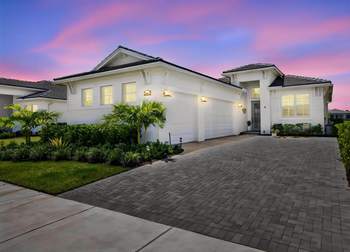 2-web-or-mls-1-print-3A5A9804 day to dus at 8605 SW CANTANTE Way, Port St. Lucie